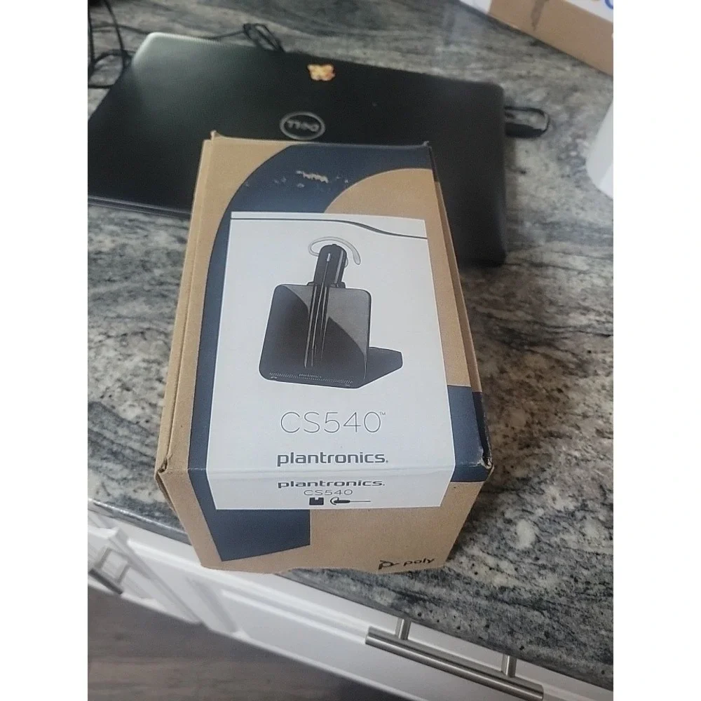Plantronics CS540 Black Convertible Wireless Headset NEW